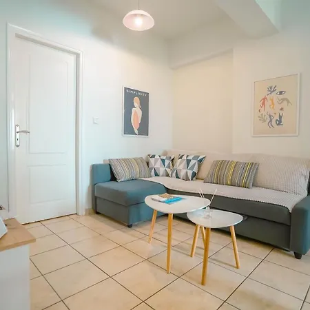 Cozy Couple Retreat דירה