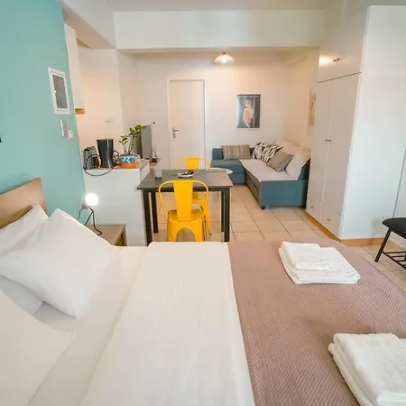 Apartment Cozy Couple Retreat Kalamata