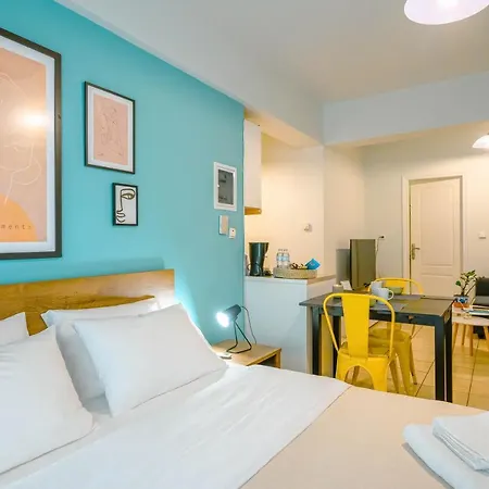 Apartment Cozy Couple Retreat Kalamata