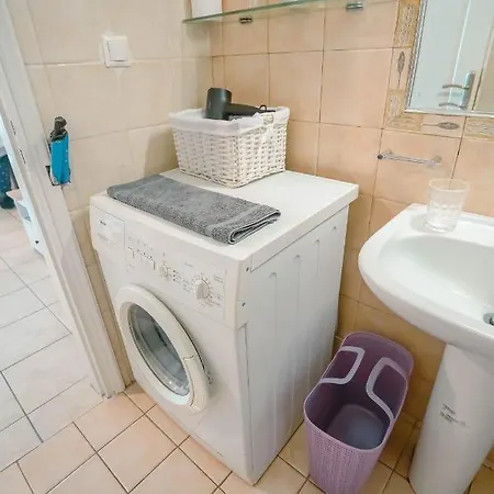Cozy Couple Retreat Apartment Kalamata